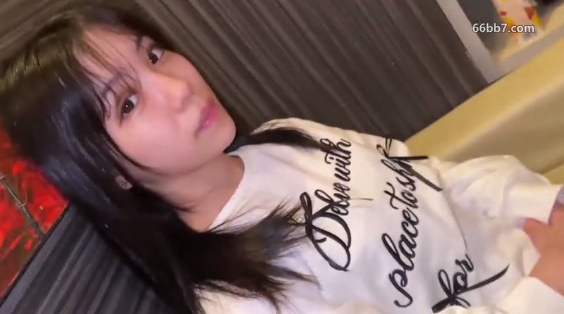 (1)“对不起…///♡♡”有男友的苗条爆乳美女被各种方式调教，疯狂高潮，即使她喊“不行不行”也不停下，直到把浓稠精液全部注入让她空虚为止 FC2PPV-4712071